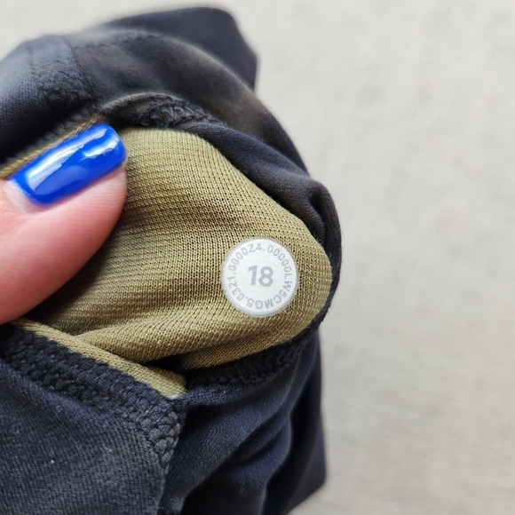 Lululemon Align High Rise Legging Size 18 Diamond Dye Graphite Grey Bronze Green - Picture 4 of 6